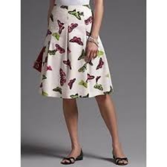 TALBOTS Ivory skirt w/ pink and green butterflies -  SZ 6 petite - Picture 3 of 9